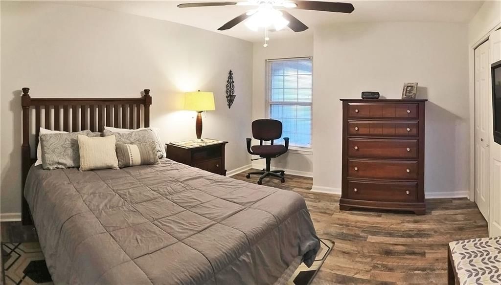 705 NE Swann Circle — photo 37