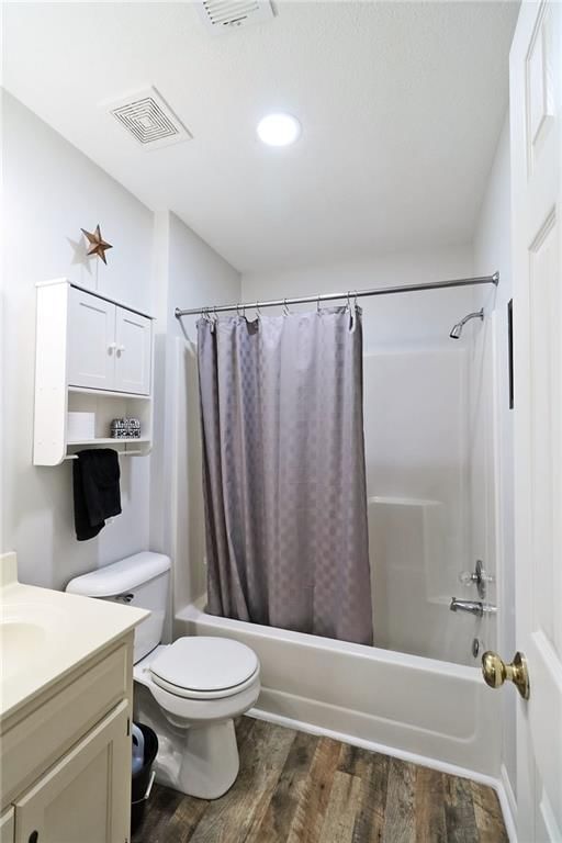 705 NE Swann Circle — photo 39