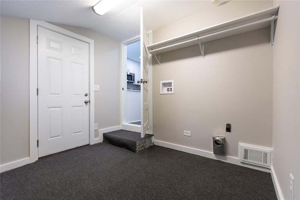 638 E Mill Street — photo 14