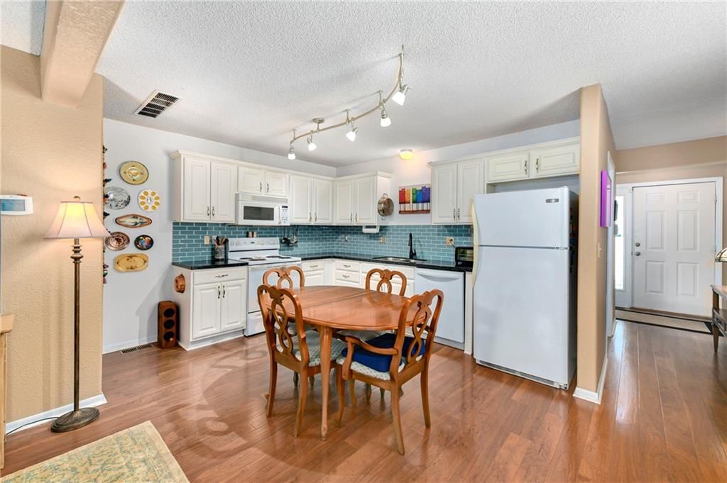 4701 Haden Court — photo 9
