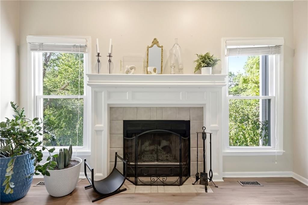 15013 W 77th Terrace — photo 10