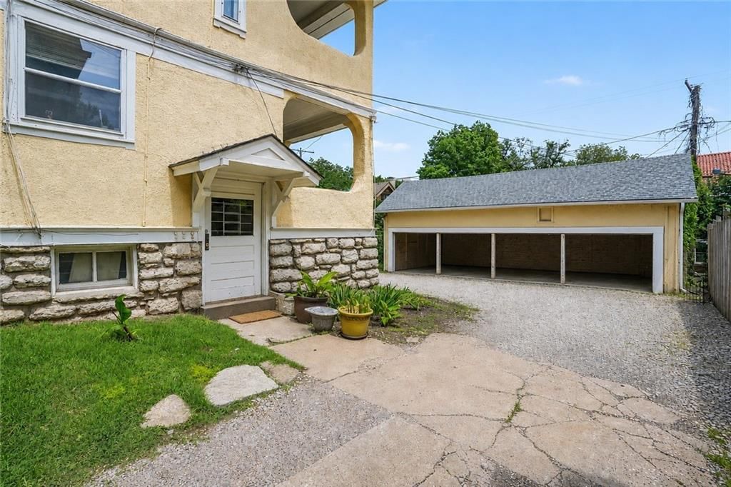 3537 Campbell Street — photo 5