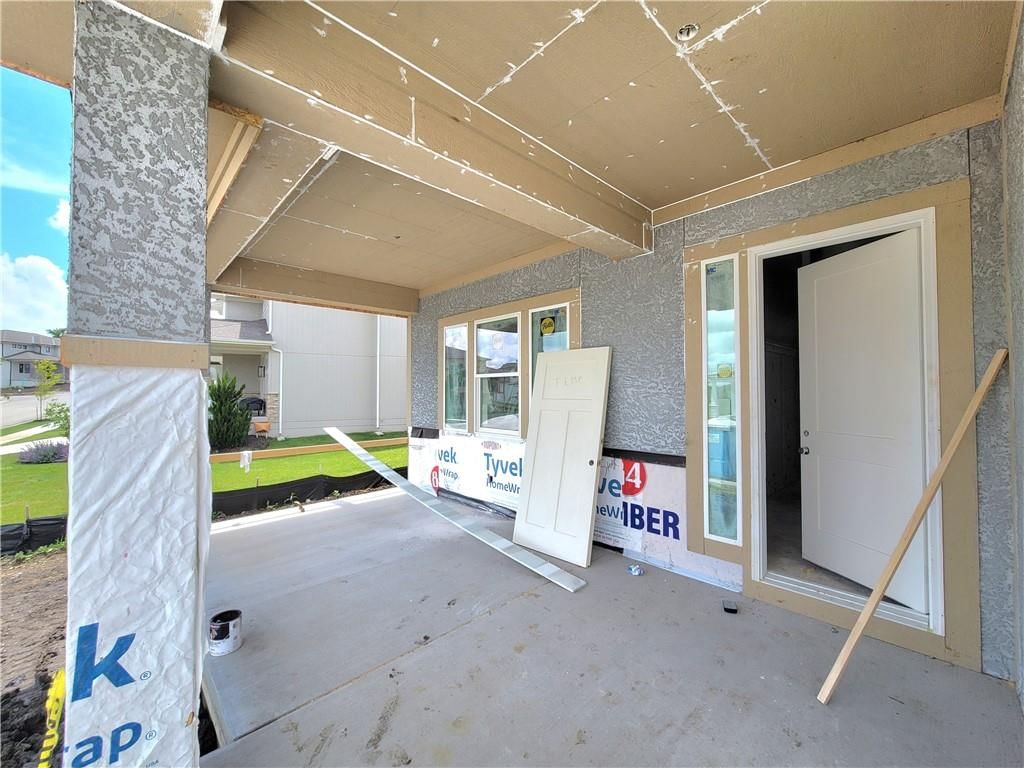 18220 Monrovia Street — photo 3