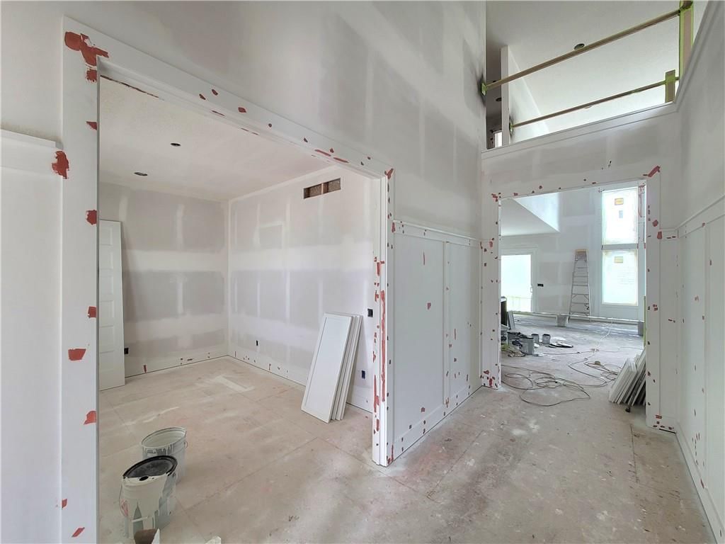 18220 Monrovia Street — photo 4