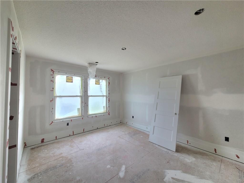 18220 Monrovia Street — photo 28