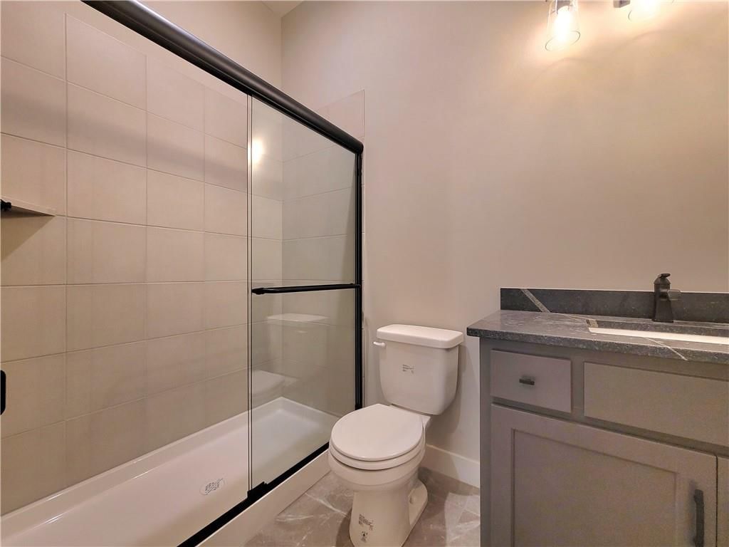 18257 Earnshaw Street — photo 16