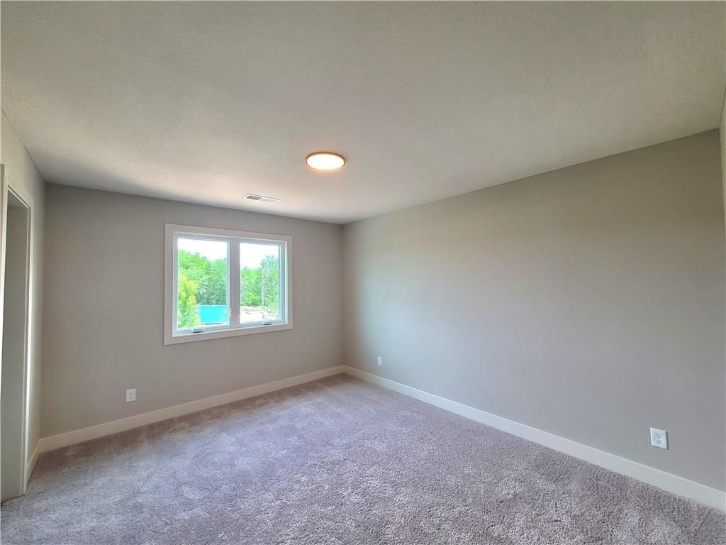18257 Earnshaw Street — photo 17