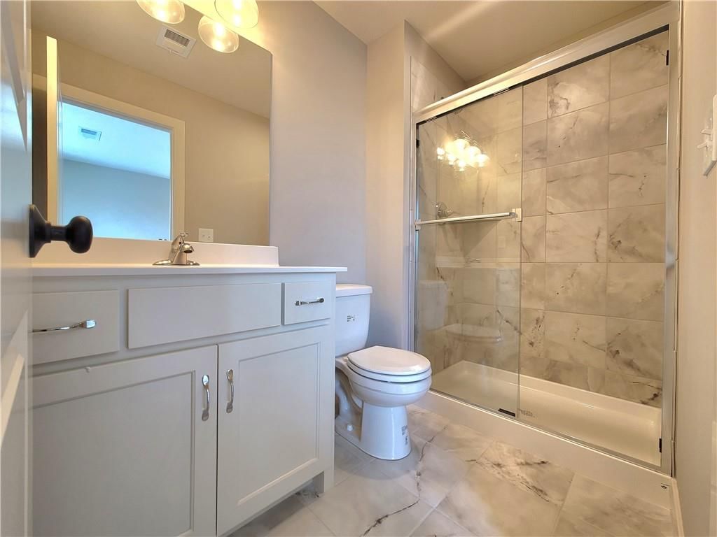 18257 Earnshaw Street — photo 26