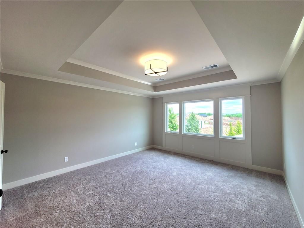 18257 Earnshaw Street — photo 27