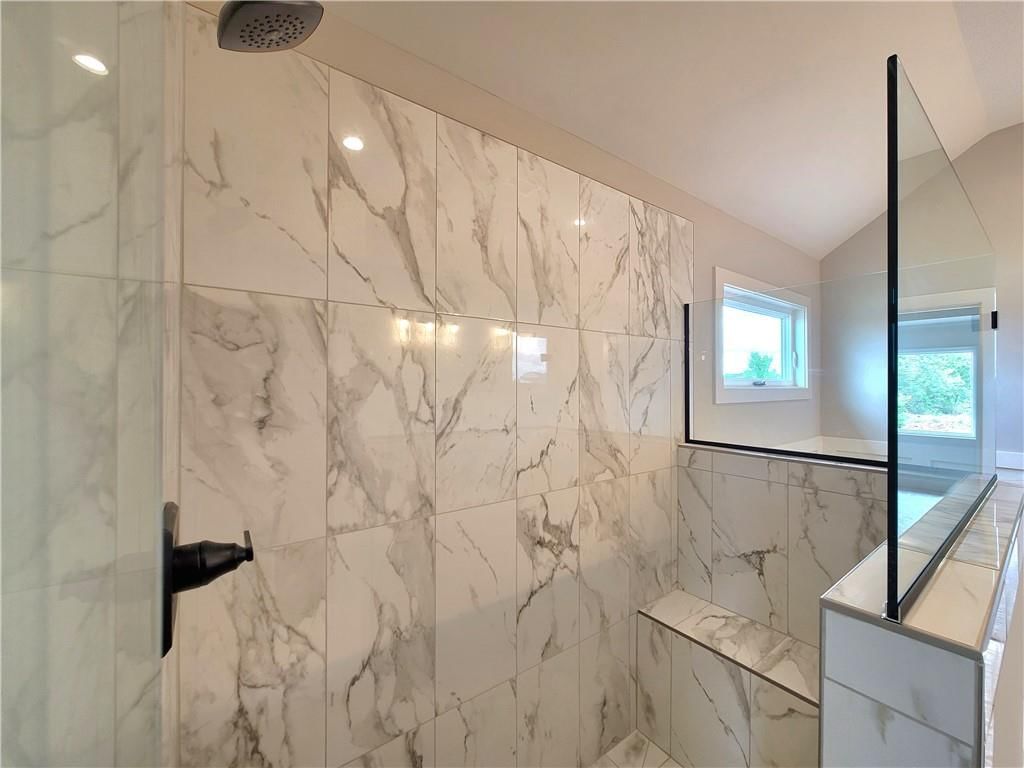 18257 Earnshaw Street — photo 32