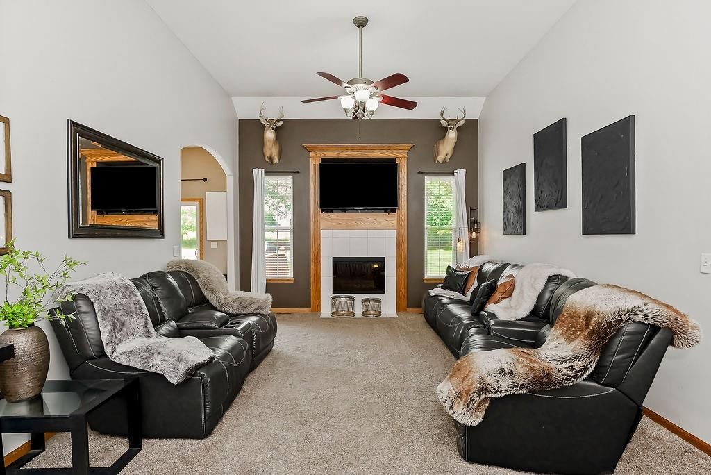 400 SW Horseplay Drive — photo 4
