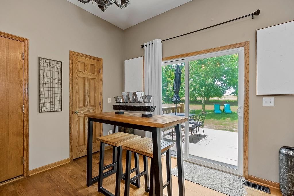 400 SW Horseplay Drive — photo 9