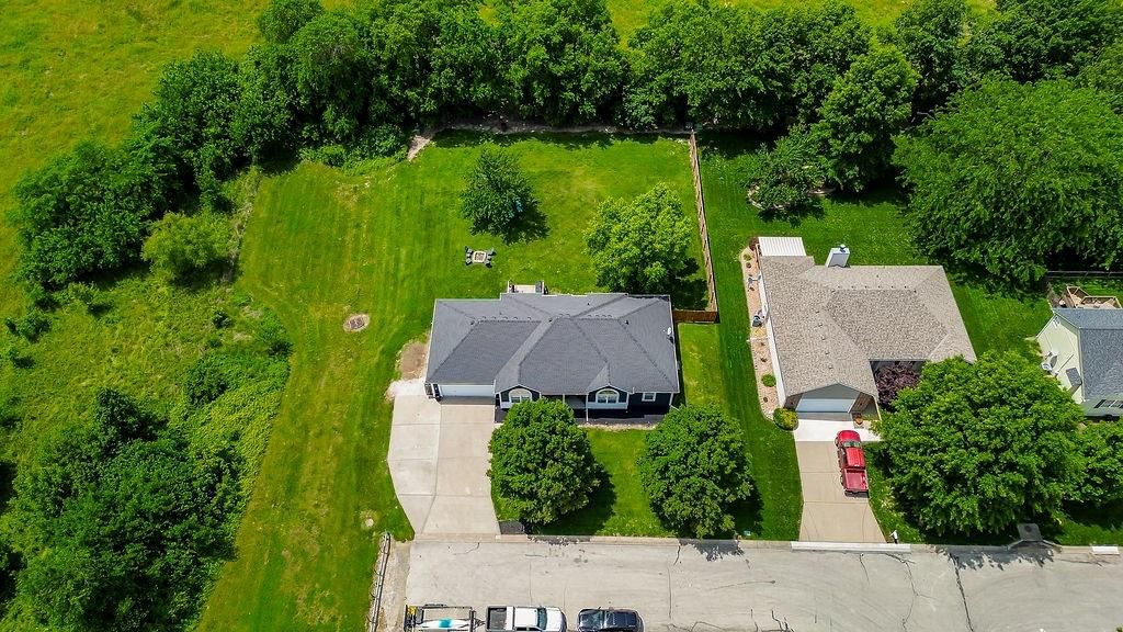 400 SW Horseplay Drive — photo 31