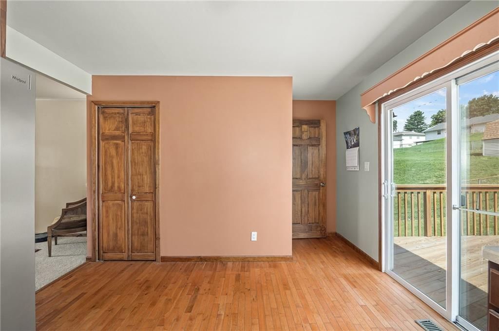 3037 Floyd Avenue — photo 12