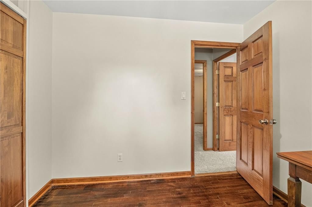 3037 Floyd Avenue — photo 15
