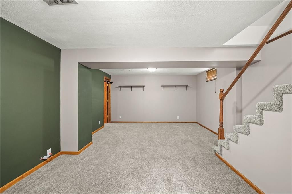3037 Floyd Avenue — photo 21