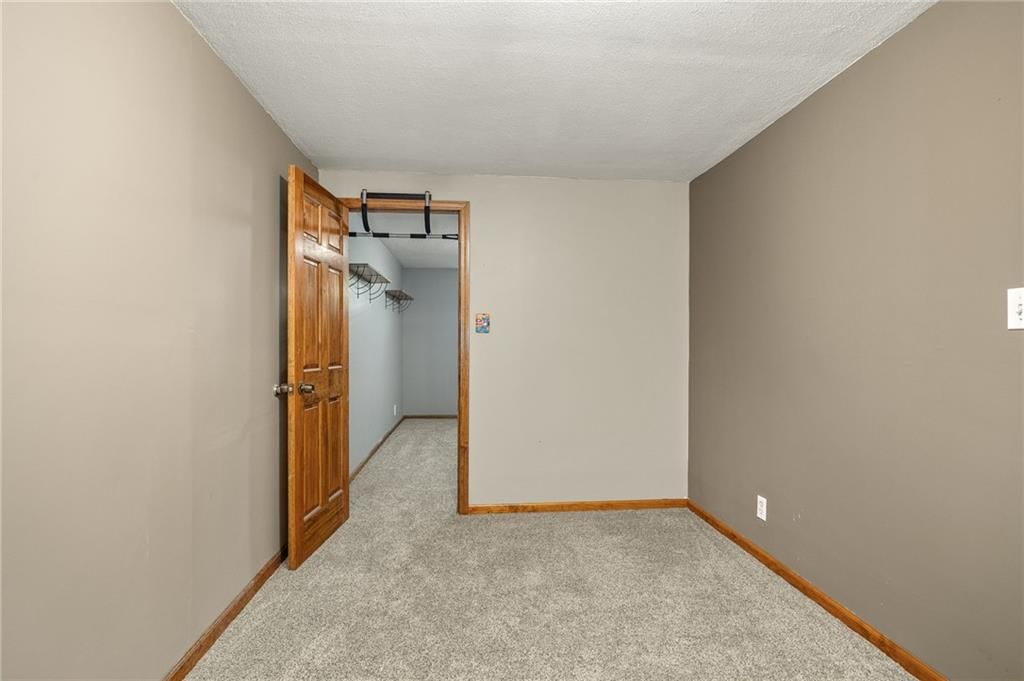 3037 Floyd Avenue — photo 23