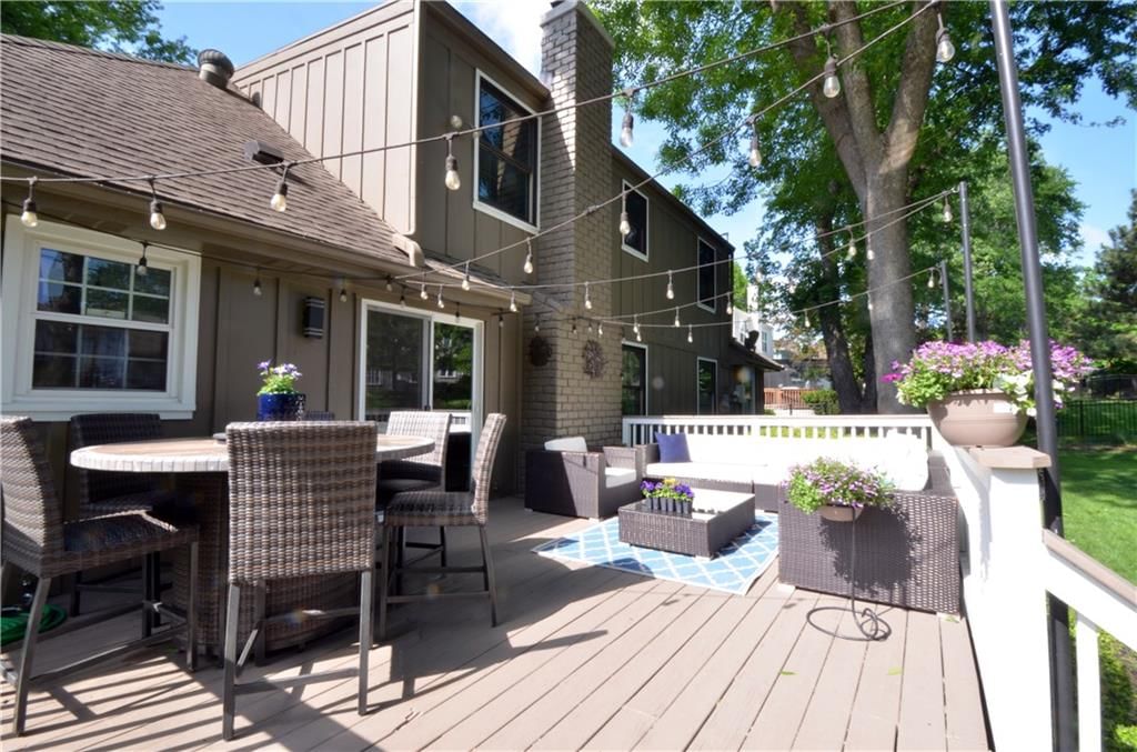 9708 W 105th Terrace — photo 40