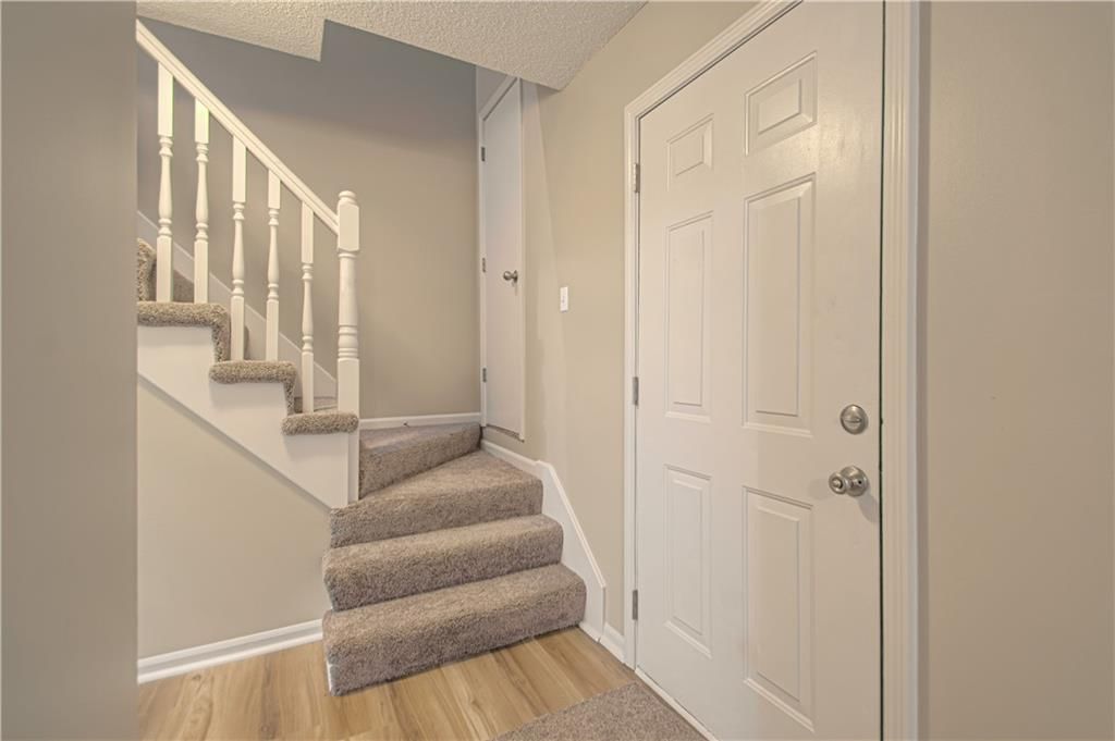 613 N Cedar Street — photo 4