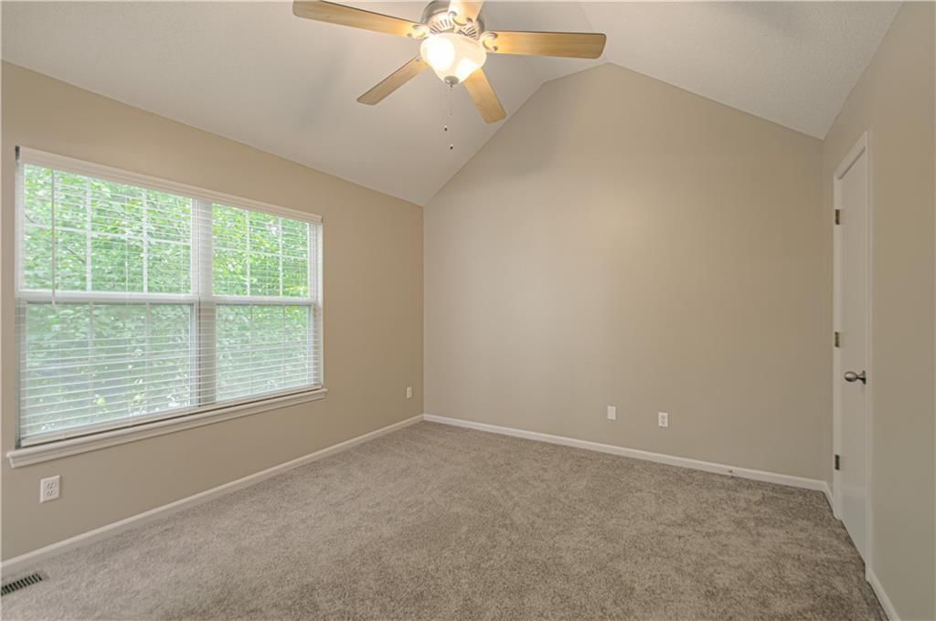 613 N Cedar Street — photo 16