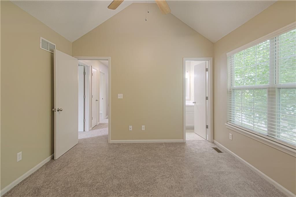 613 N Cedar Street — photo 17