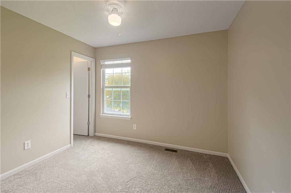 613 N Cedar Street — photo 21