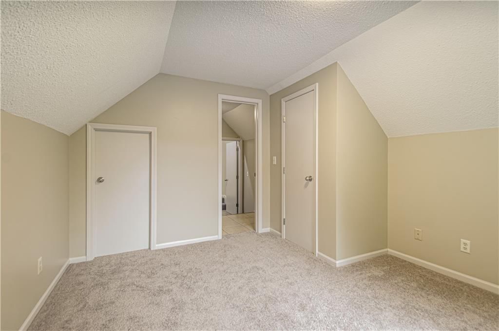 613 N Cedar Street — photo 24