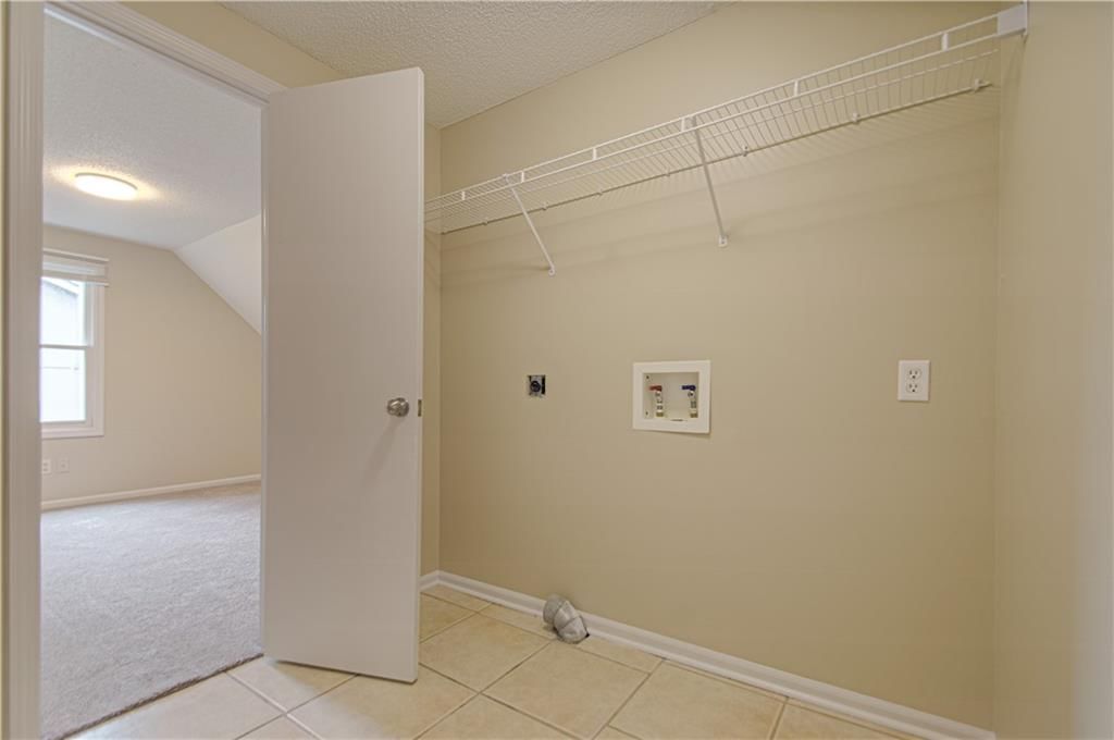 613 N Cedar Street — photo 25