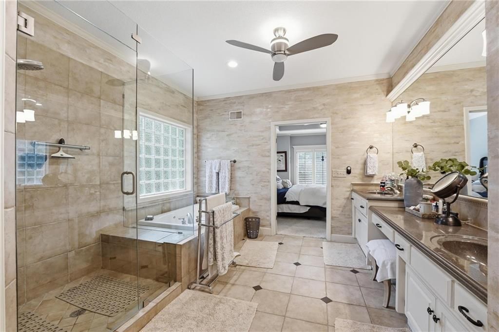 11357 Buena Vista Street — photo 42