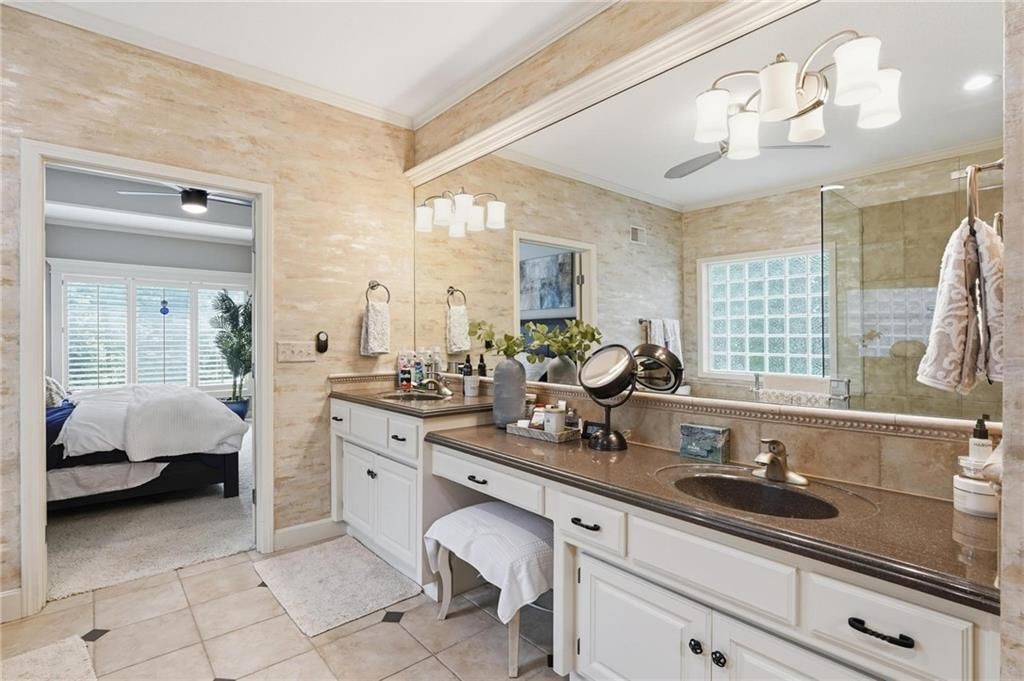 11357 Buena Vista Street — photo 43