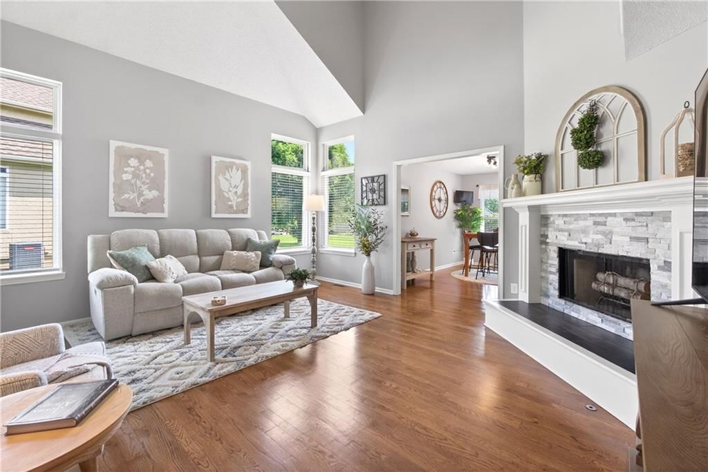 13851 S Acuff Street — photo 4
