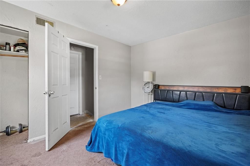 5260 Cypress Avenue — photo 13