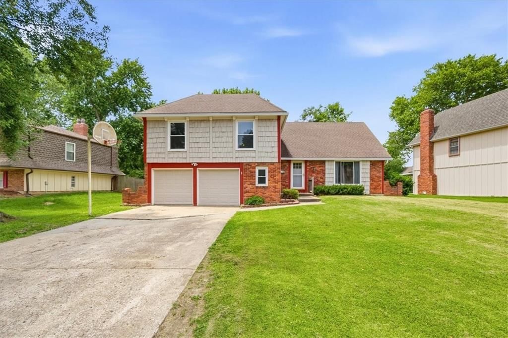 9726 WINSLOW Place — photo 1
