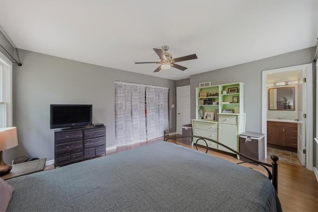 9726 WINSLOW Place — photo 16