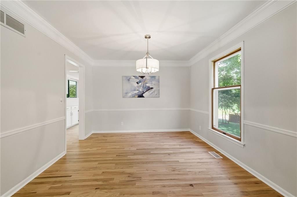 16720 Grandview Street — photo 12