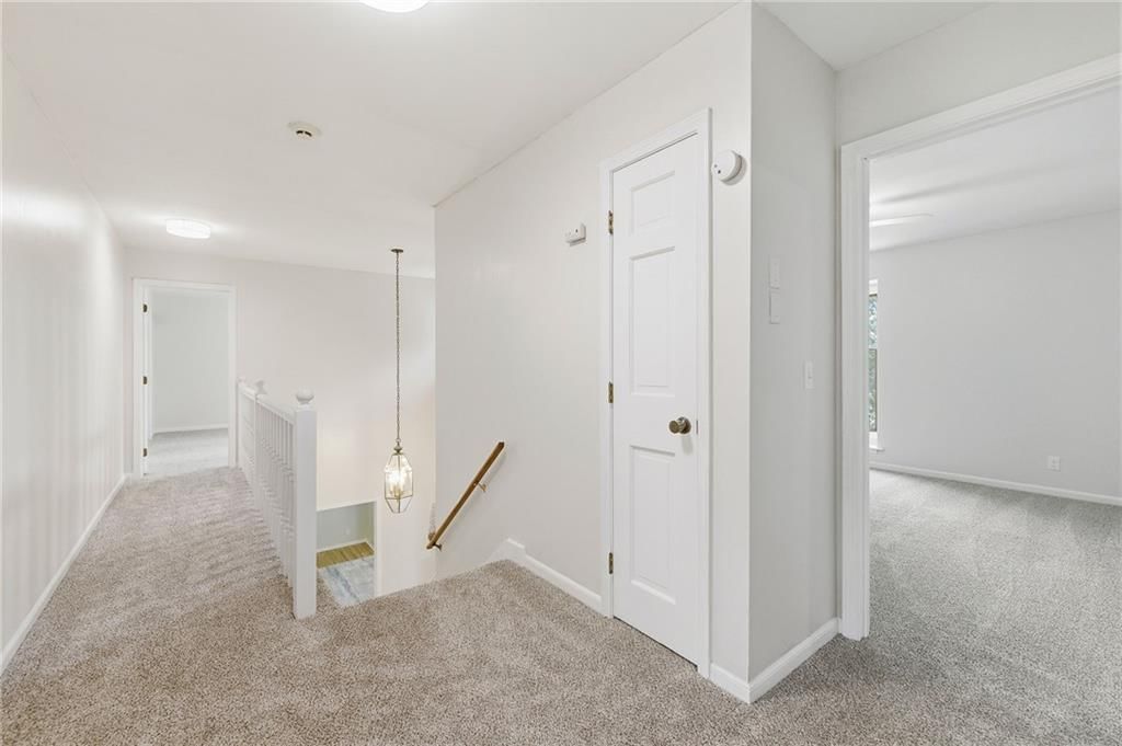 16720 Grandview Street — photo 32