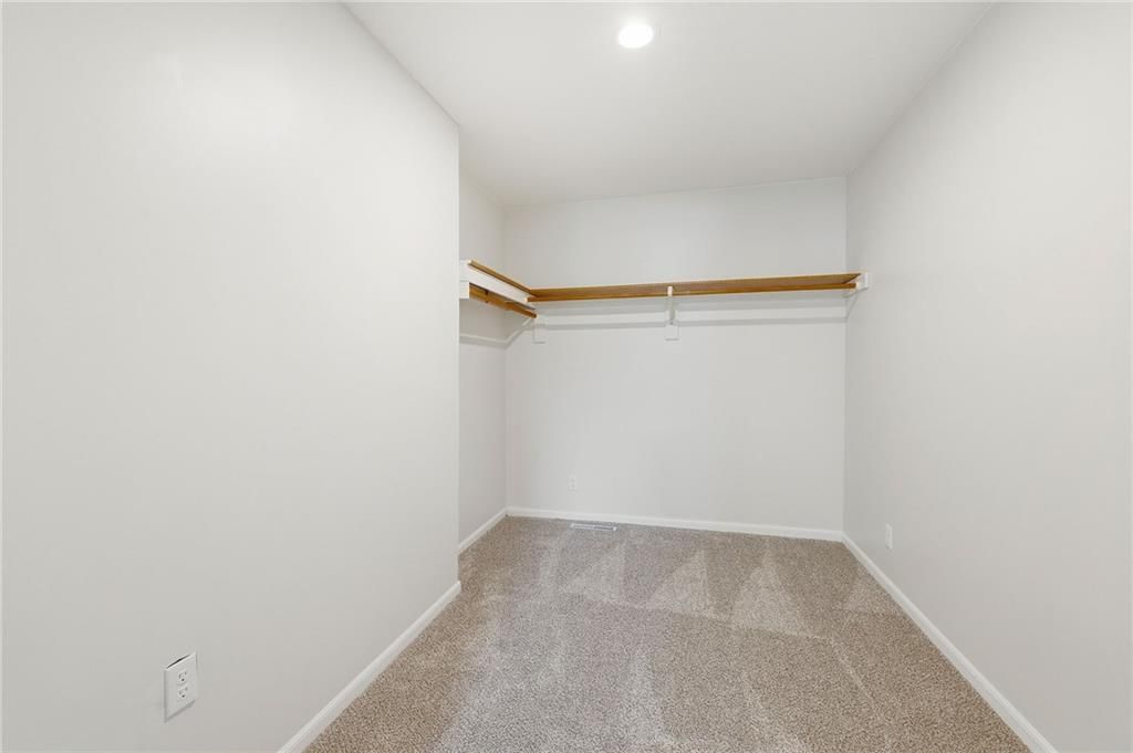 16720 Grandview Street — photo 47