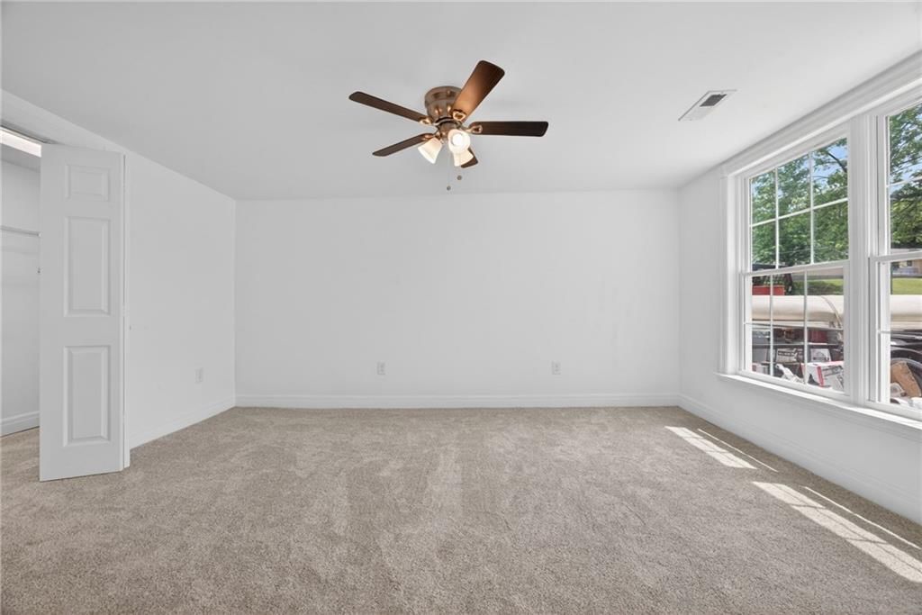 1711 E 1st Street — photo 12