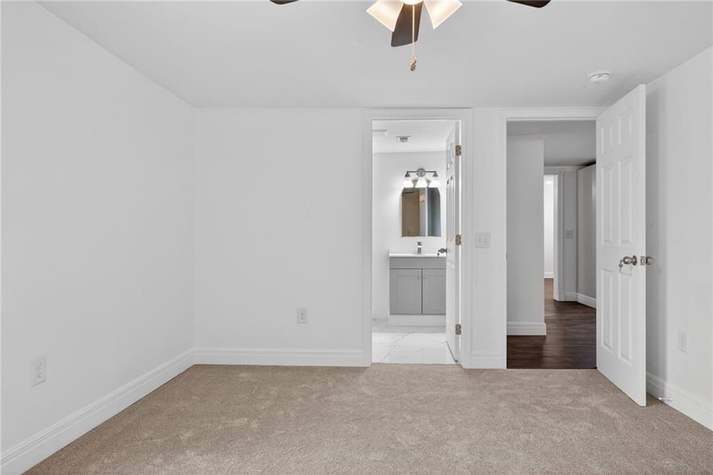 1711 E 1st Street — photo 17