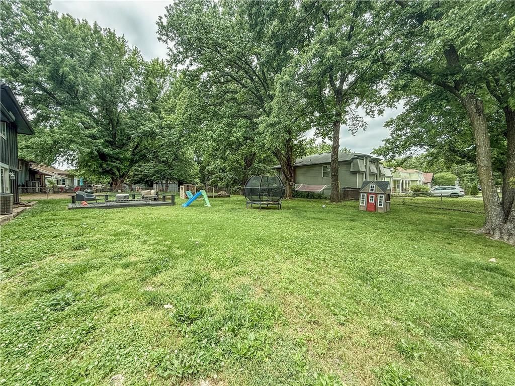 4928 NW Fisk Avenue — photo 4