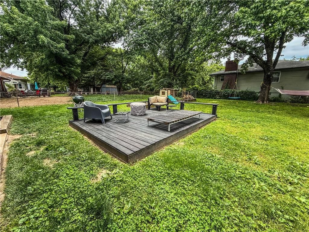 4928 NW Fisk Avenue — photo 8