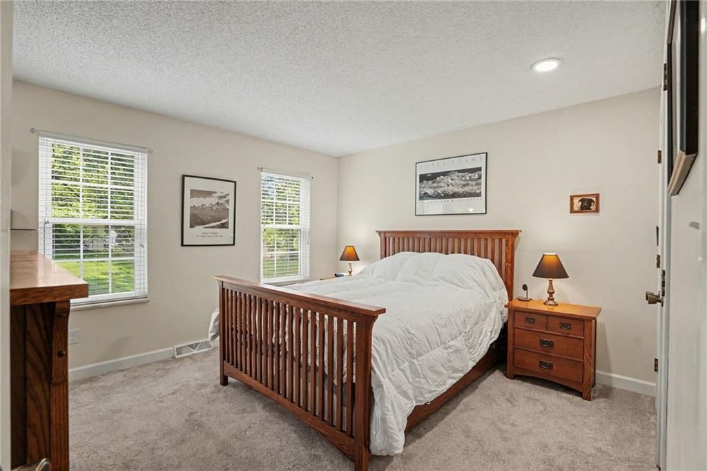 204 N Holder Road — photo 8