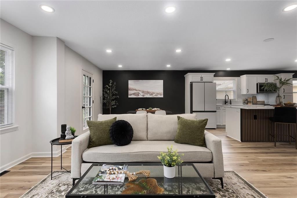 8320 WILLOW Way — photo 9