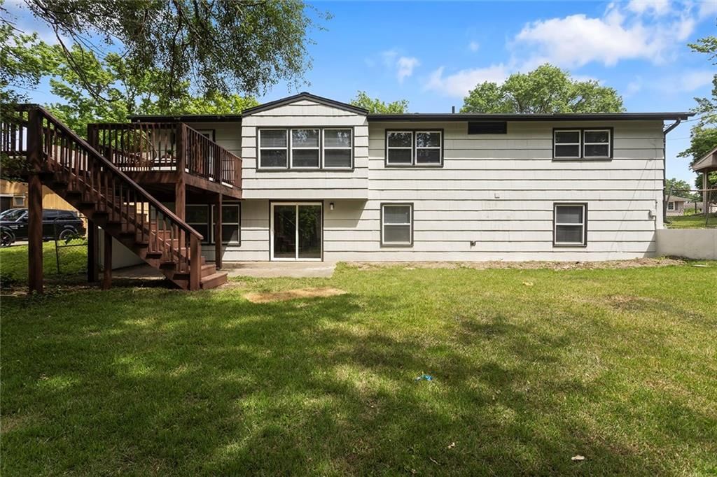 8320 WILLOW Way — photo 35