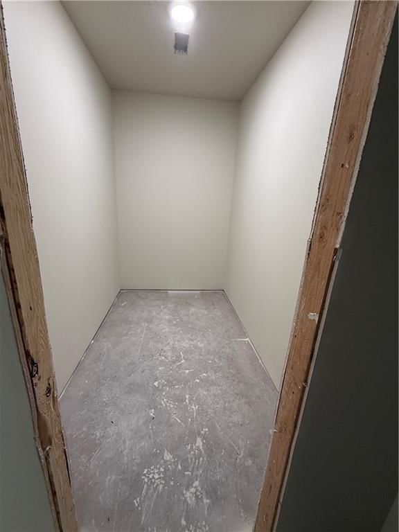 1221 S Maple Street — photo 21