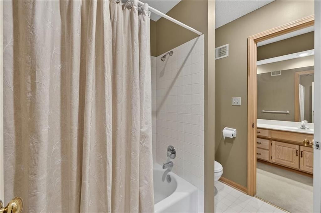 3609 NW 75th Court — photo 38