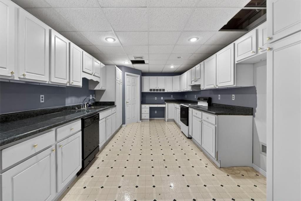 3609 NW 75th Court — photo 51