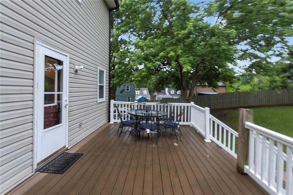 6902 Michael Lane — photo 34