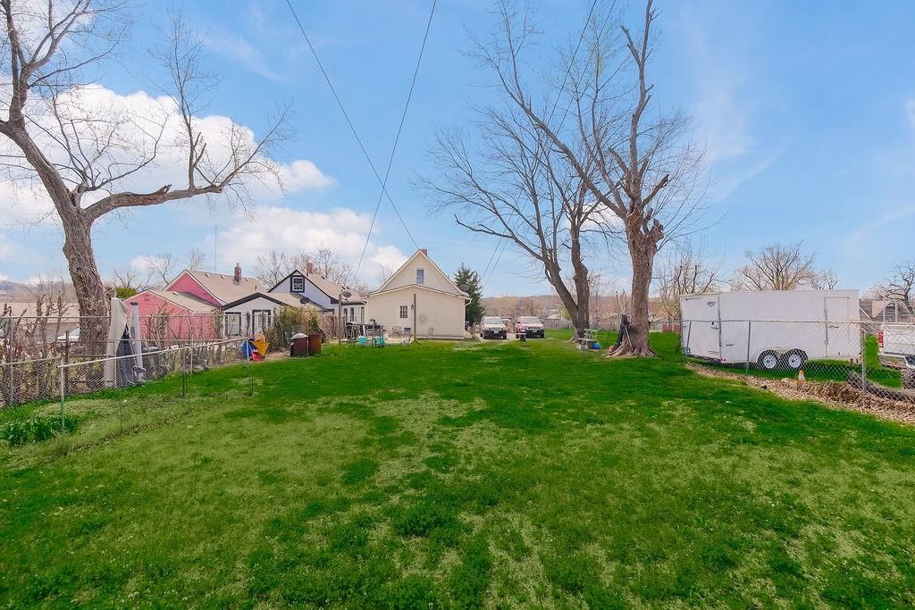 4614 E 10th Street — photo 19