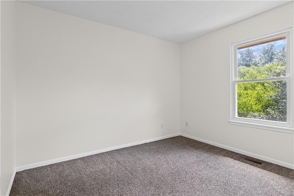 760 Spring Circle — photo 17